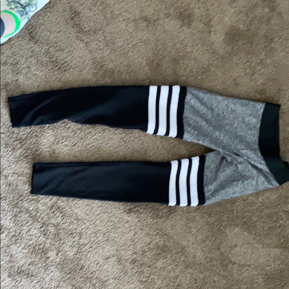 Bombshell sportswear leggings